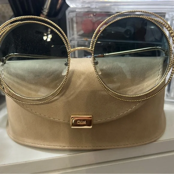 Gold and Tan Women's Sunglasses - Picture 4 of 10